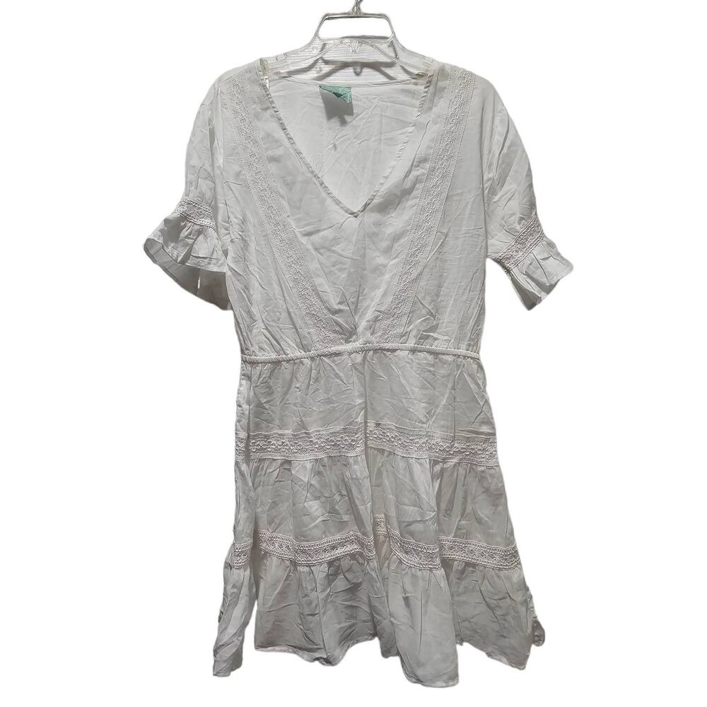 True Destinations Cover up - Size Medium- White - New - Picture 1 of 2
